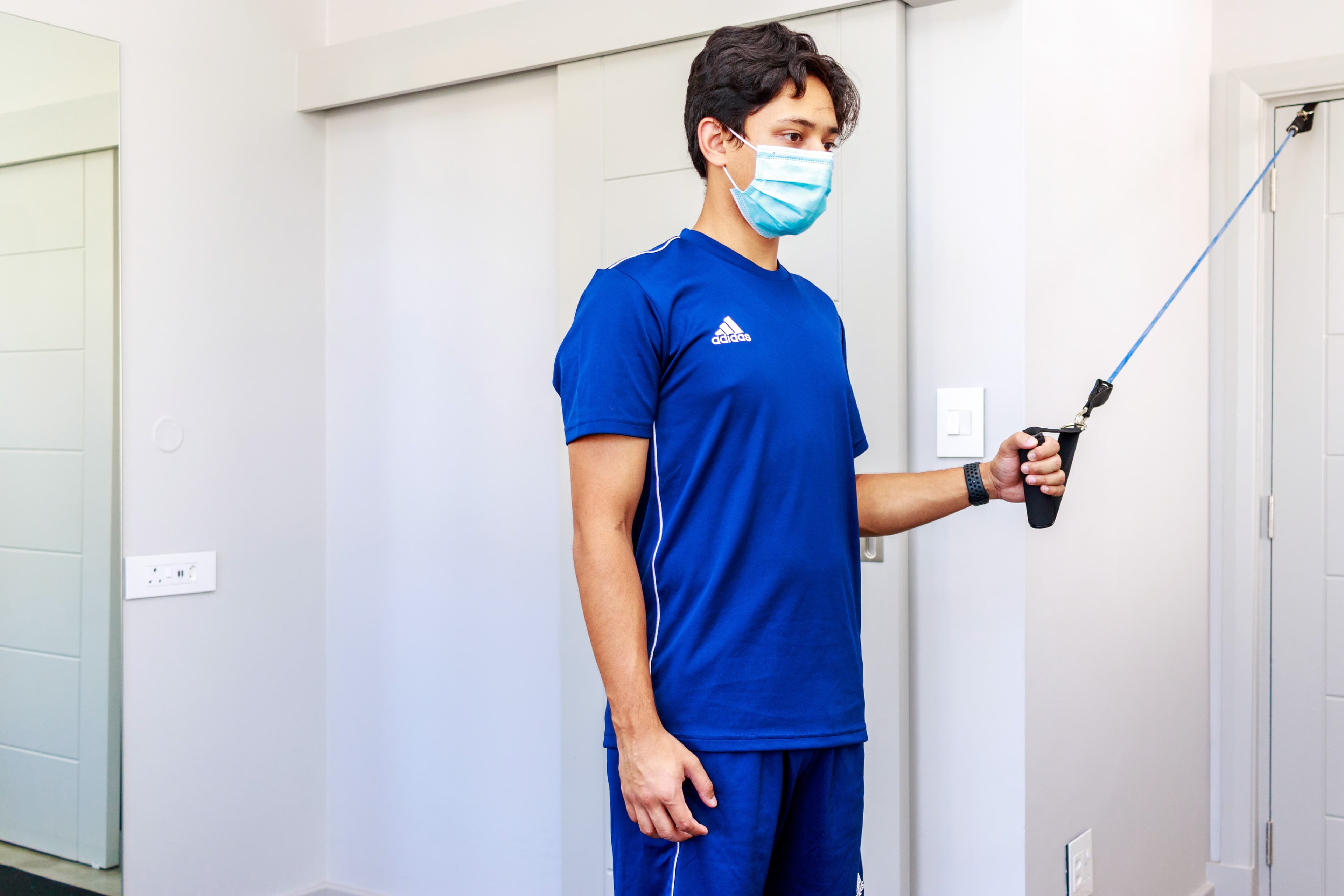 Shoulder rehabilitation session at Fouza Physiotherapy